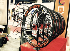 Ruedas de carbono para Ruta Colombia. Freno de Herradura o Disco
